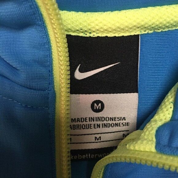 NIKE track suit  - Picture 3 of 5